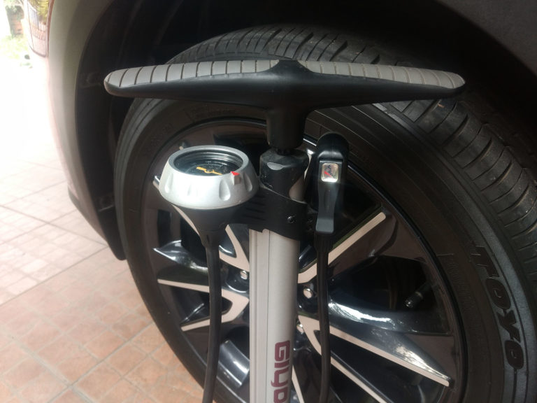 bike-pump-car-tire-2